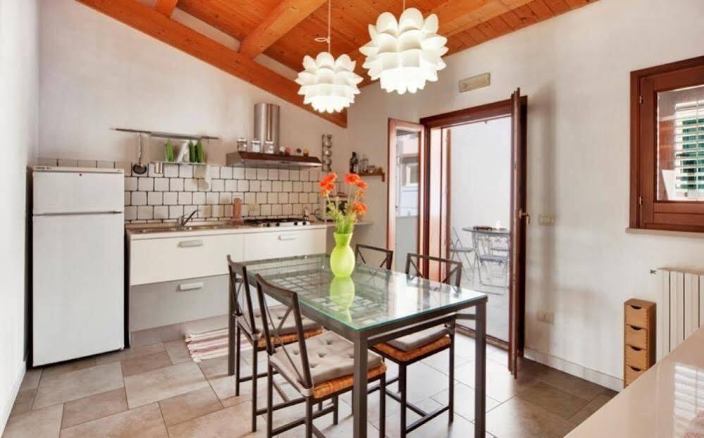 Siciliacasevacanze - La Mancina مارينا دي راغوزا المظهر الخارجي الصورة